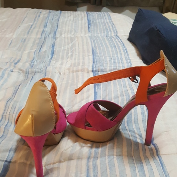 Shoes - Picture 3 of 3